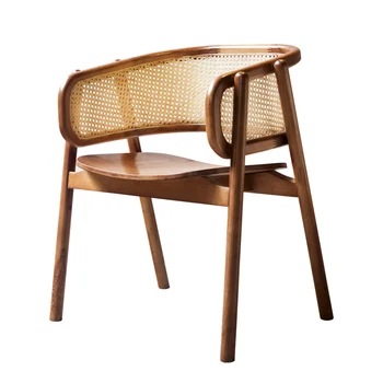 Leibkonna täispuidust söökla juhataja Põhjamaade kaasaegne minimalistlik rotangist taga seljatugi väljaheites majapidamis-elutuba tool